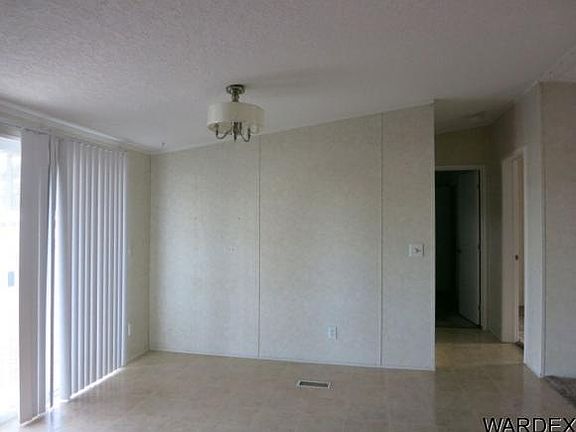 3rd image of 4822 N Casey Ln