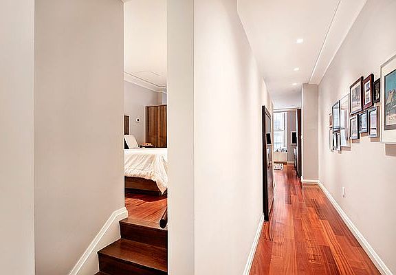 5th image of 55 Wall St APT 546