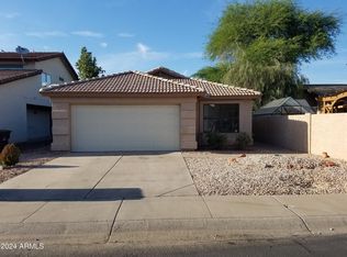 8134 W Shangri La Rd, Peoria, AZ 85345