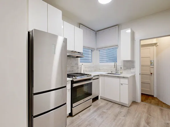 1740 Sacramento St APT 4, San Francisco, CA 94109