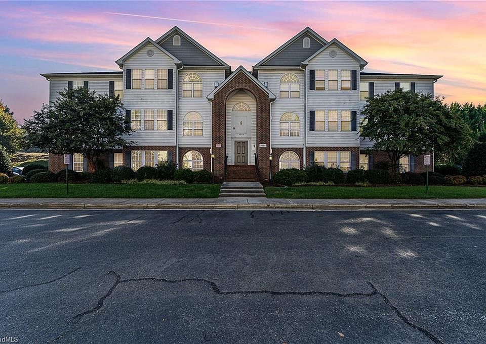 1st image of 4290 Cedarcroft Ct APT 2C