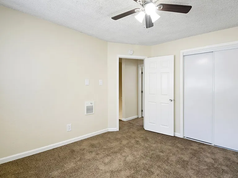15735-15743 Eucalyptus Ave — Photo 16