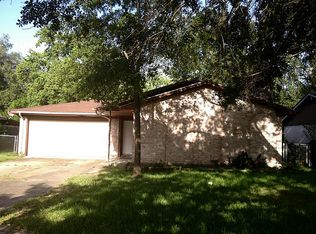 9014 Winding River Dr, Houston, TX 77088