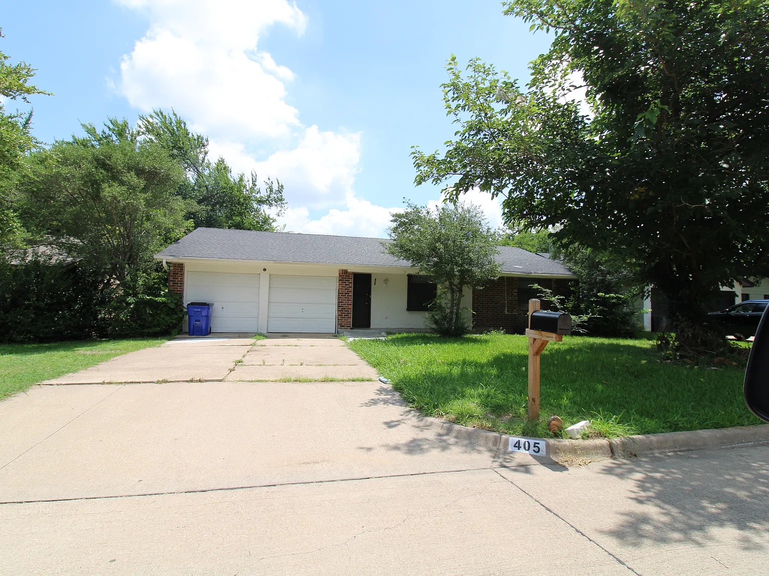 3 bed, 1469 sqft, $1,895 — Photo 1