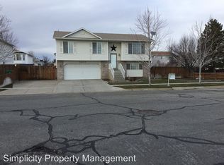 2642 W 1025 N, Layton, UT 84041
