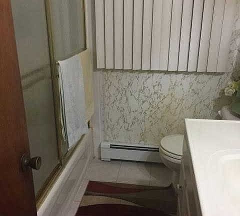 3rd image of 224 Montana Ave