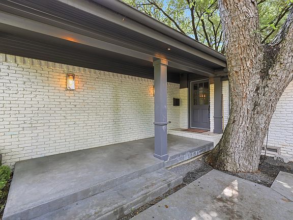5th image of 9544 Crestedge Dr
