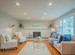 26 Pine Hill Rd, Swampscott, MA 01907