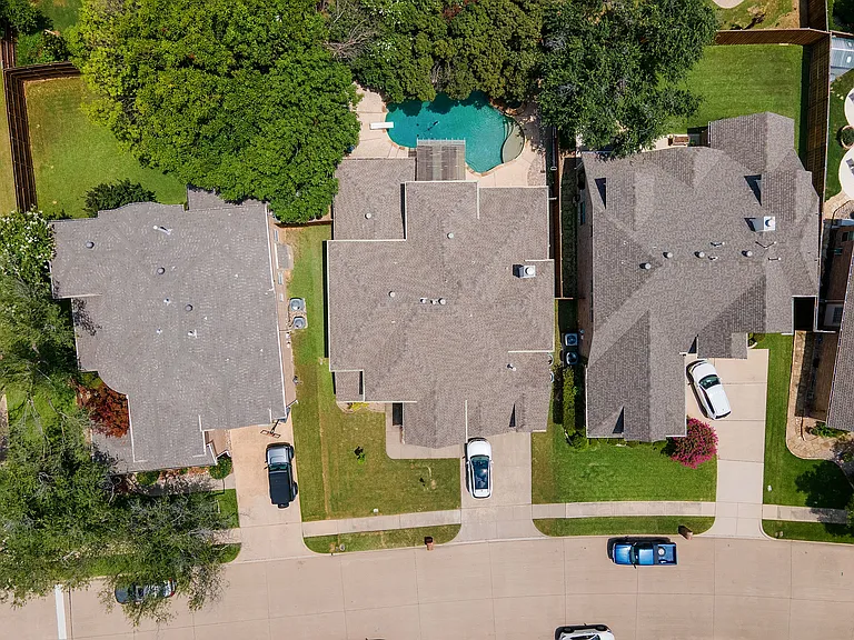 3705 Glenshannon Ln — Photo 26