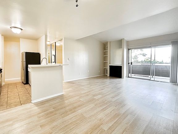2nd image of 1621 Hotel Cir S Unit E308