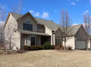 3710 Wintergreen Ter, Algonquin, IL 60102