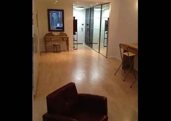 Sold by RealtyTopia | media 7