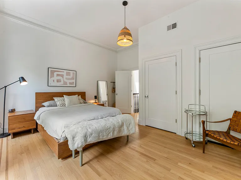 8 Paulmier Pl — Photo 28