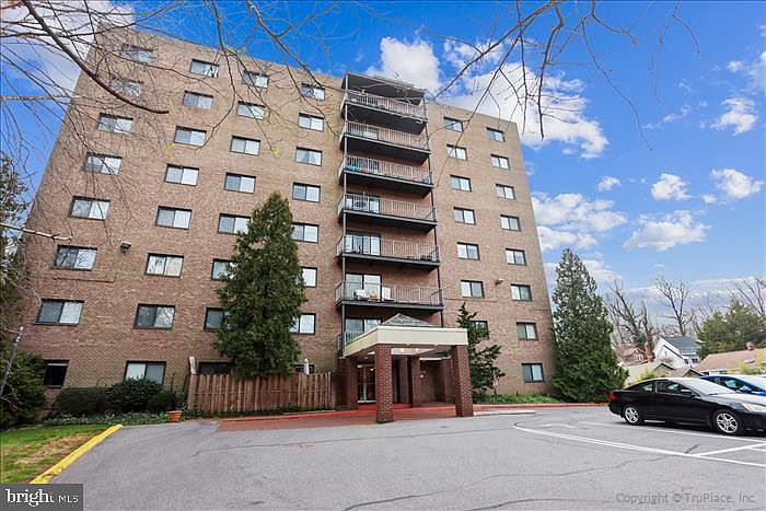 1st image of 575 Thayer Ave APT 705