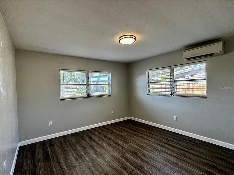 2624 Sunnybrook Dr — Photo 11