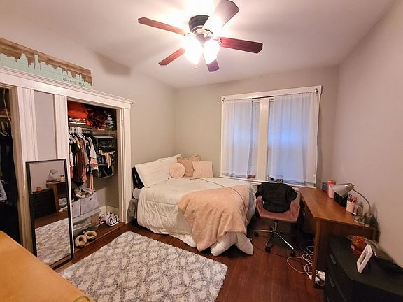 3rd image of 737 Parker St #1
