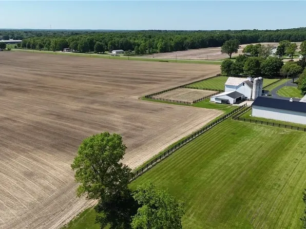 24893 State Route 62, Alliance, OH 44601