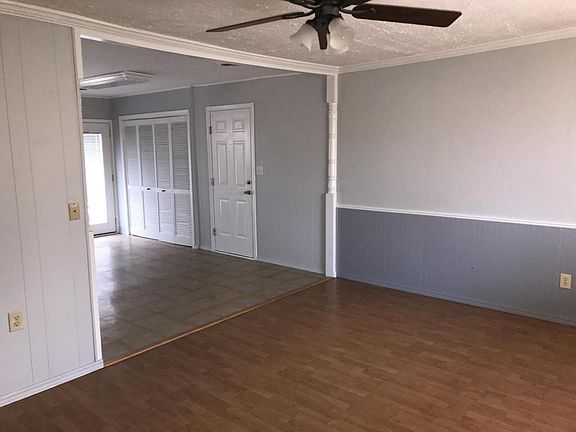 5th image of 2804 N Frankfort Ave