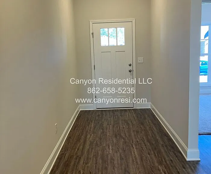 210 Pine Island Ave — Photo 10