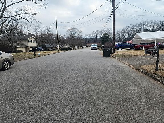 4th image of 1007 Arnold Rd