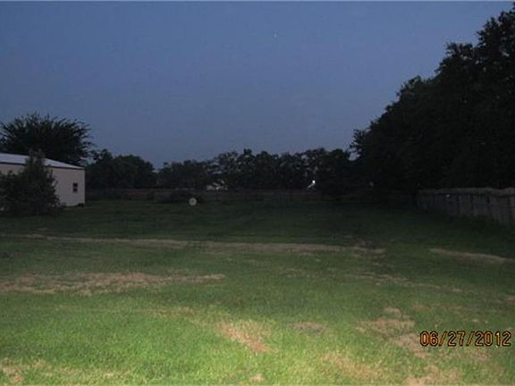 3rd image of 13025 Cloud Dr