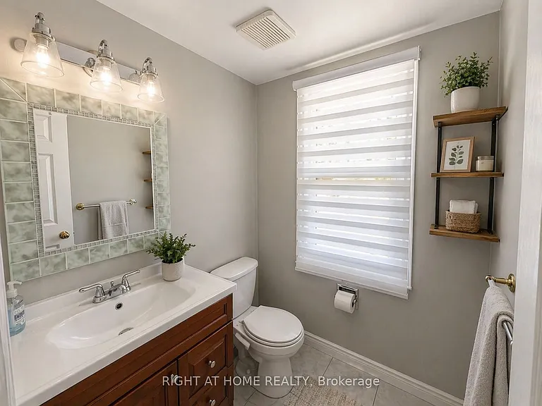 20 Newport Ave — Photo 7