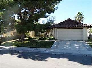 2nd image of 3824 Aspencrest Dr
