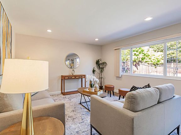 4th image of 6391 Lillian Way