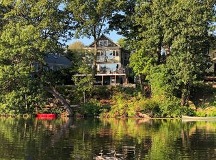 4 Wedge Pond Rd, Winchester, MA 01890