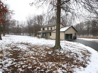 103 Wallace Rd, Maybrook, NY 12543