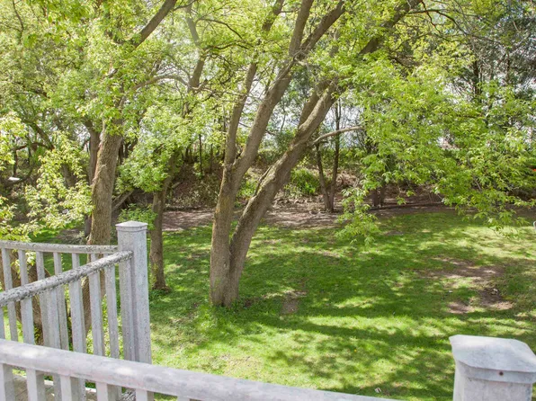 819 Spellman St, Mount Horeb, WI 53572