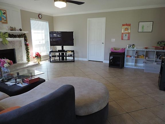 5th image of 9015 Woodleigh Dr