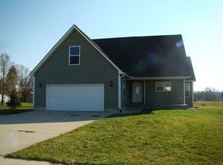 2854 Black Oak St, Webberville, MI 48892