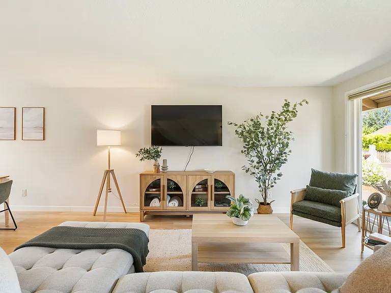 4875 SW Normandy Pl — Photo 38