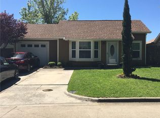 1802 Scottsdale Dr, Arlington, TX 76018