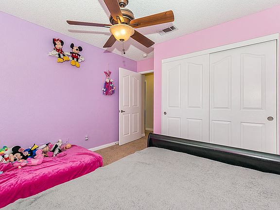 5th image of 18465 Catalpa St