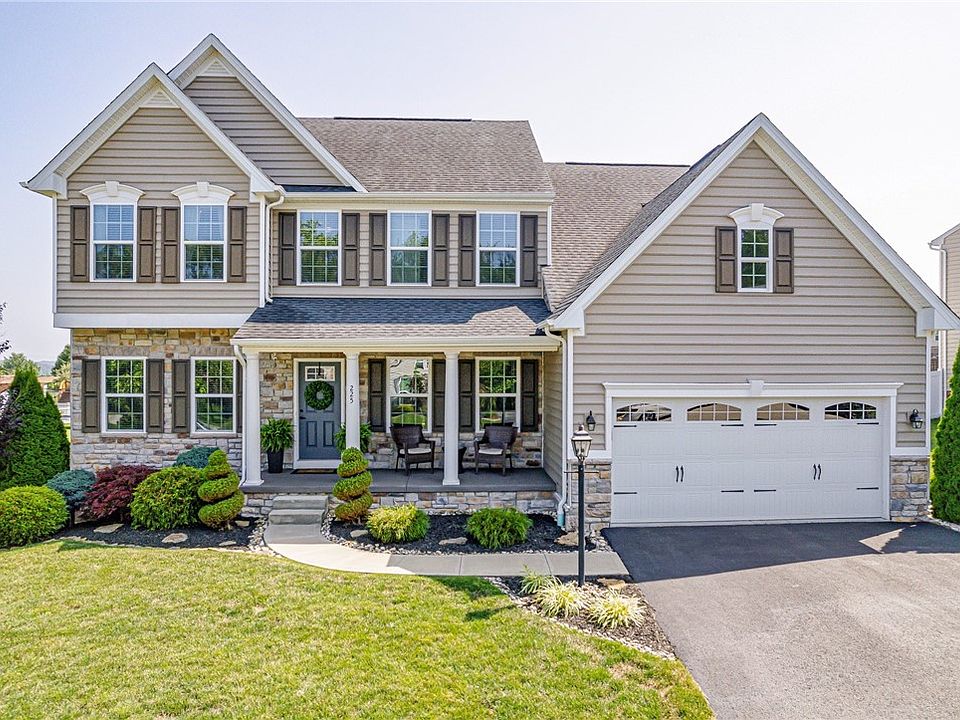 1st image of 225 Jacobs Way