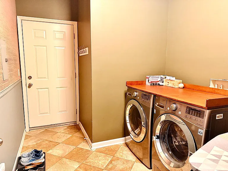Laundry/Mud Room