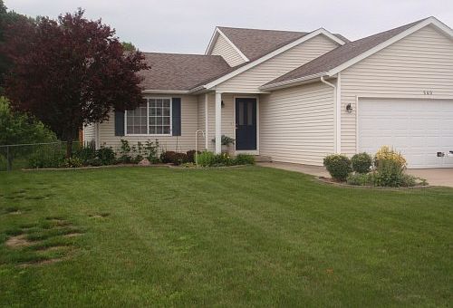 1st image of 540 Sunset Hills Dr