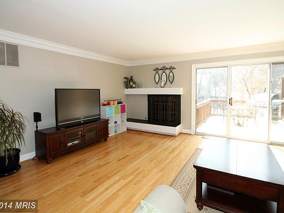 5th image of 5614 Gosling Ct