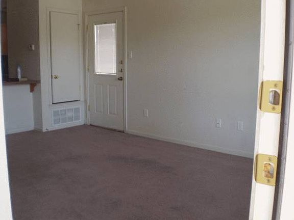2nd image of 1104 Lansberry Ct APT D