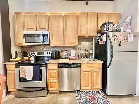 2nd image of 190 W Berks St #8A