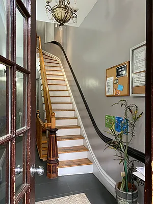 Rented by MNS | media 12