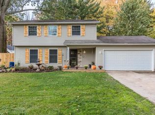 266 Edison Dr, Eastlake, OH 44095