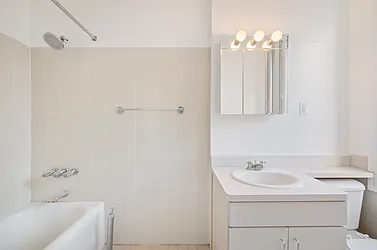 Rented by Living New York