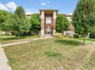 360 Camden Rd, Iowa City, IA 52245