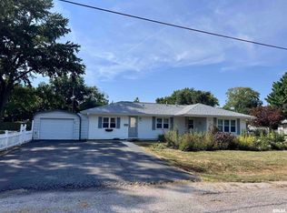 514 N Prairie Ave, Macomb, IL 61455
