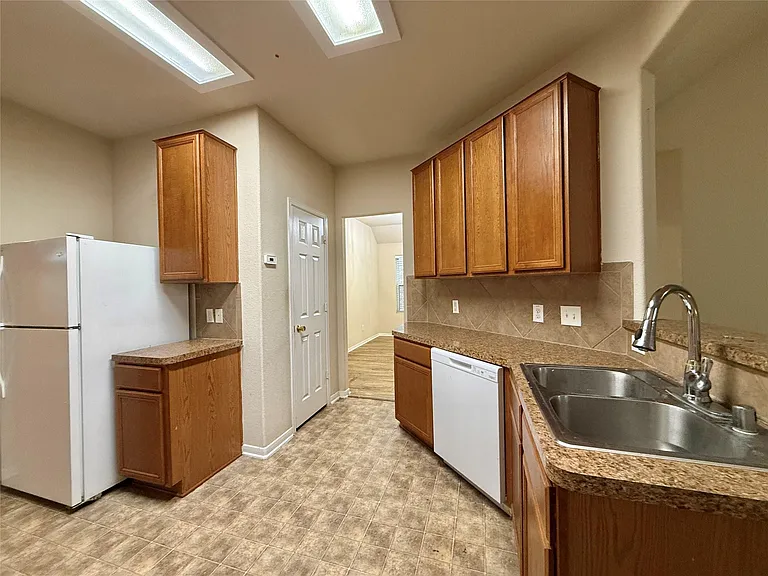 14802 Fir Knoll Way — Photo 8