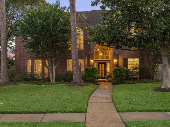 16211 Harvest Summer Ct, Houston, TX 77059