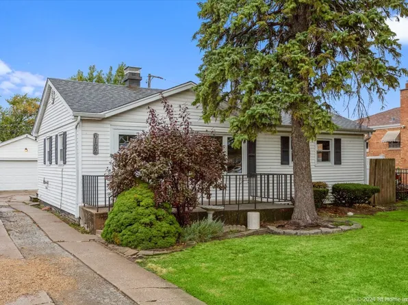 6122 W 82nd Pl, Burbank, IL 60459